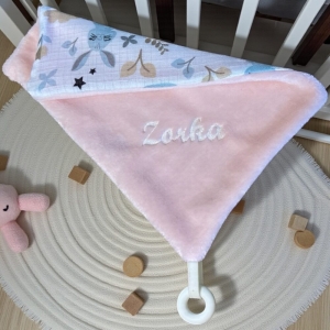 Babarózsaszín rágókás nyunyóka lányoknak