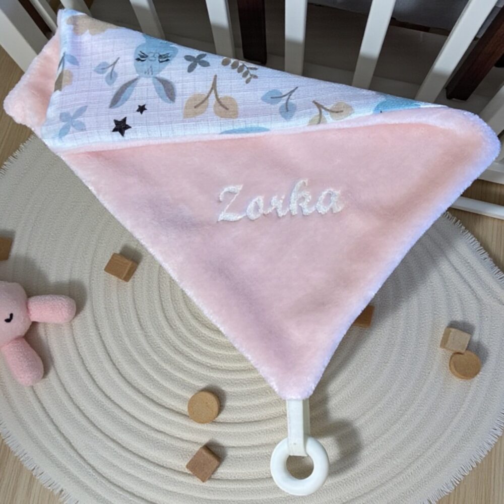 Babarózsaszín rágókás nyunyóka lányoknak