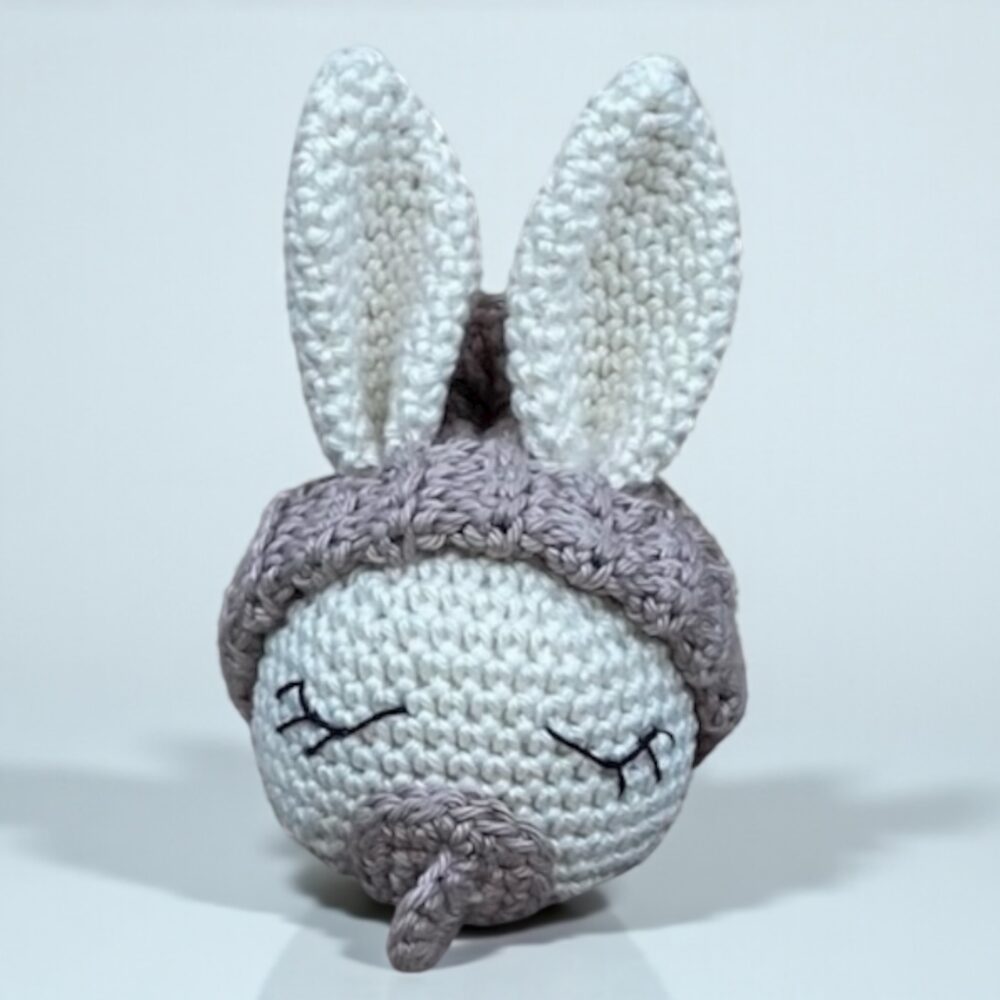 Törtfehér szundikendő hímzett névvel kisfiúknak - Image 6